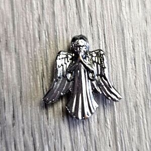 ZOX ANGEL #231  NEW SILVER CHARM collectible for singles